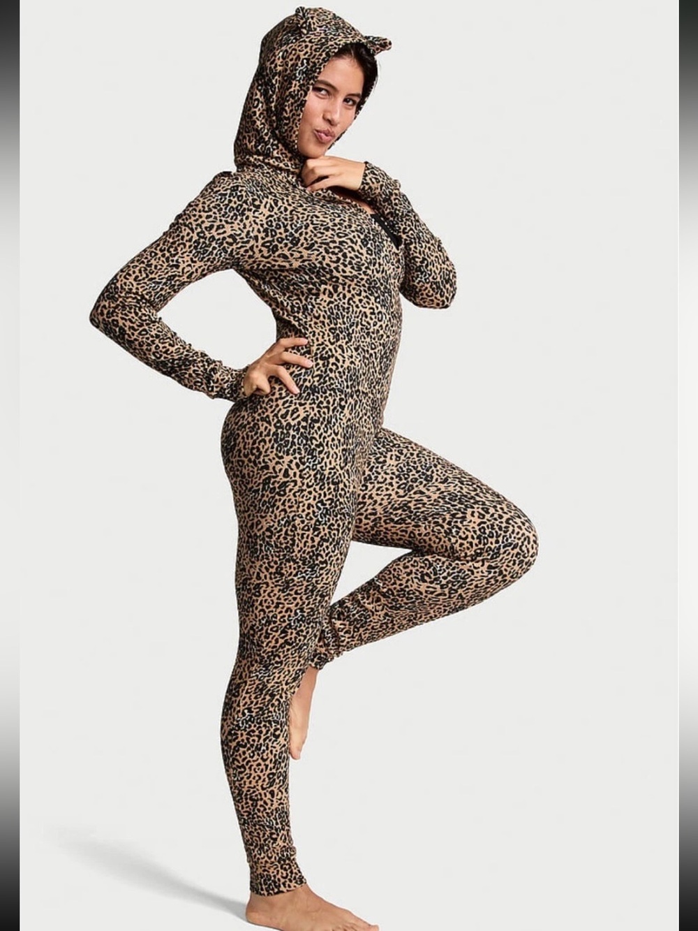 Victoria's Secret Pink Leopard onesie Size small New with Tags